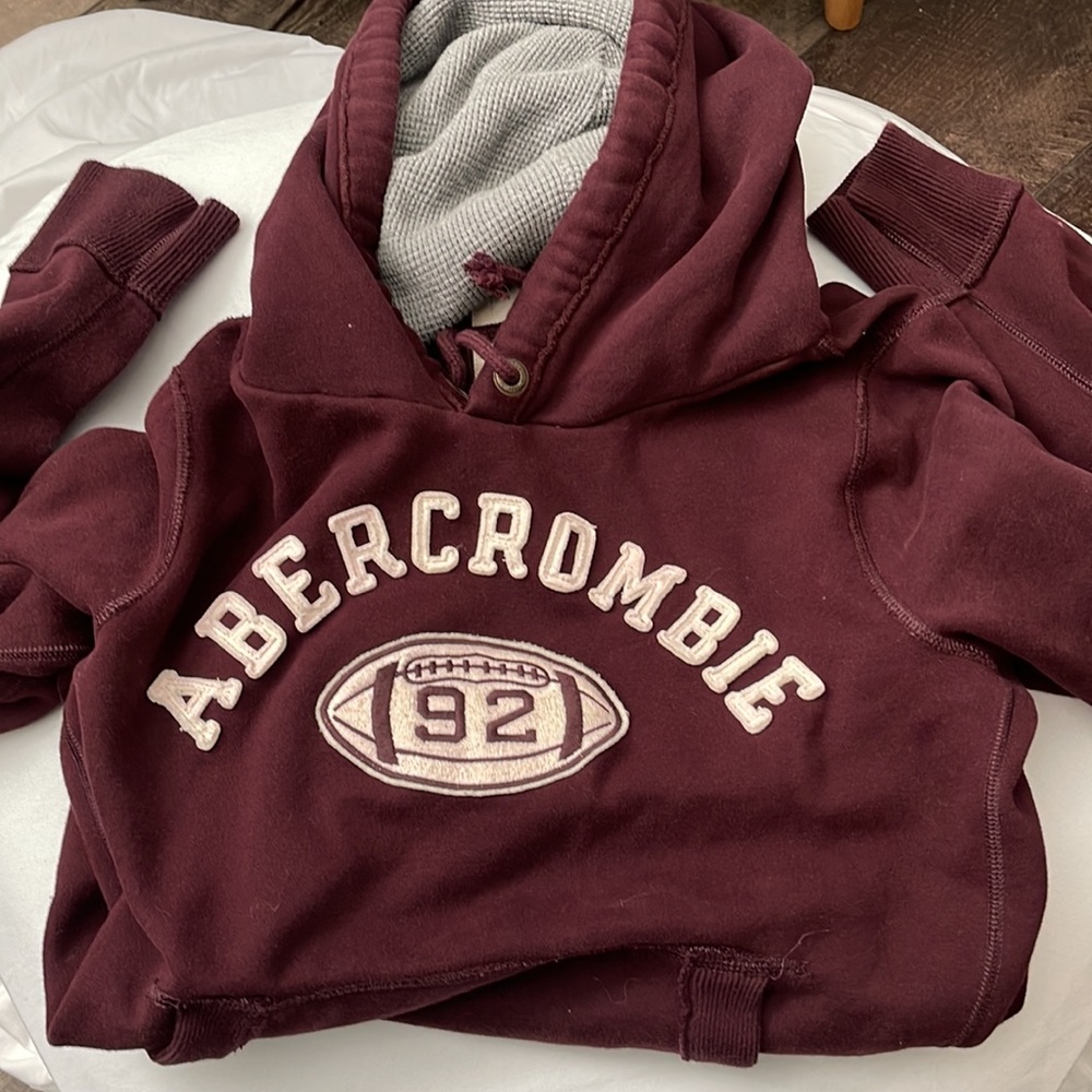 Men's Abercrombie & Fitch Hoodie Size XL - Muscle fit Burgundy Super thick
